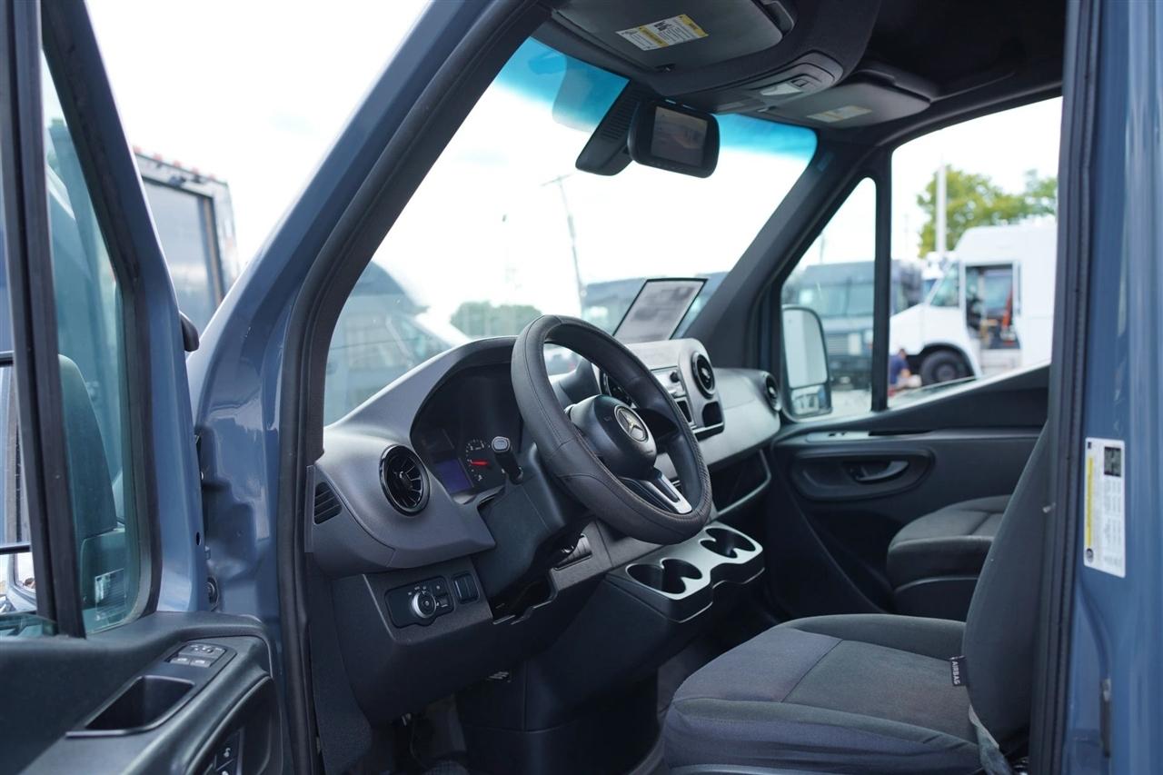 Mercedes-Benz Sprinter 3500 Wagon High Roof 170-in. WB 2019