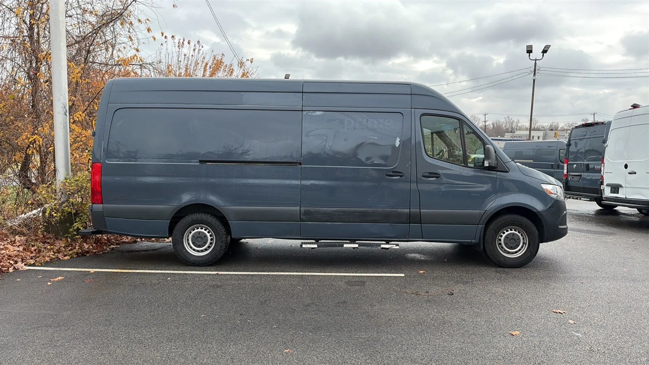 Mercedes-Benz Sprinter 3500 Wagon High Roof 170-in. WB 2019
