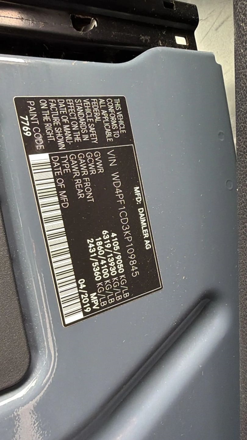 Mercedes-Benz Sprinter 3500 Wagon High Roof 170-in. WB 2019