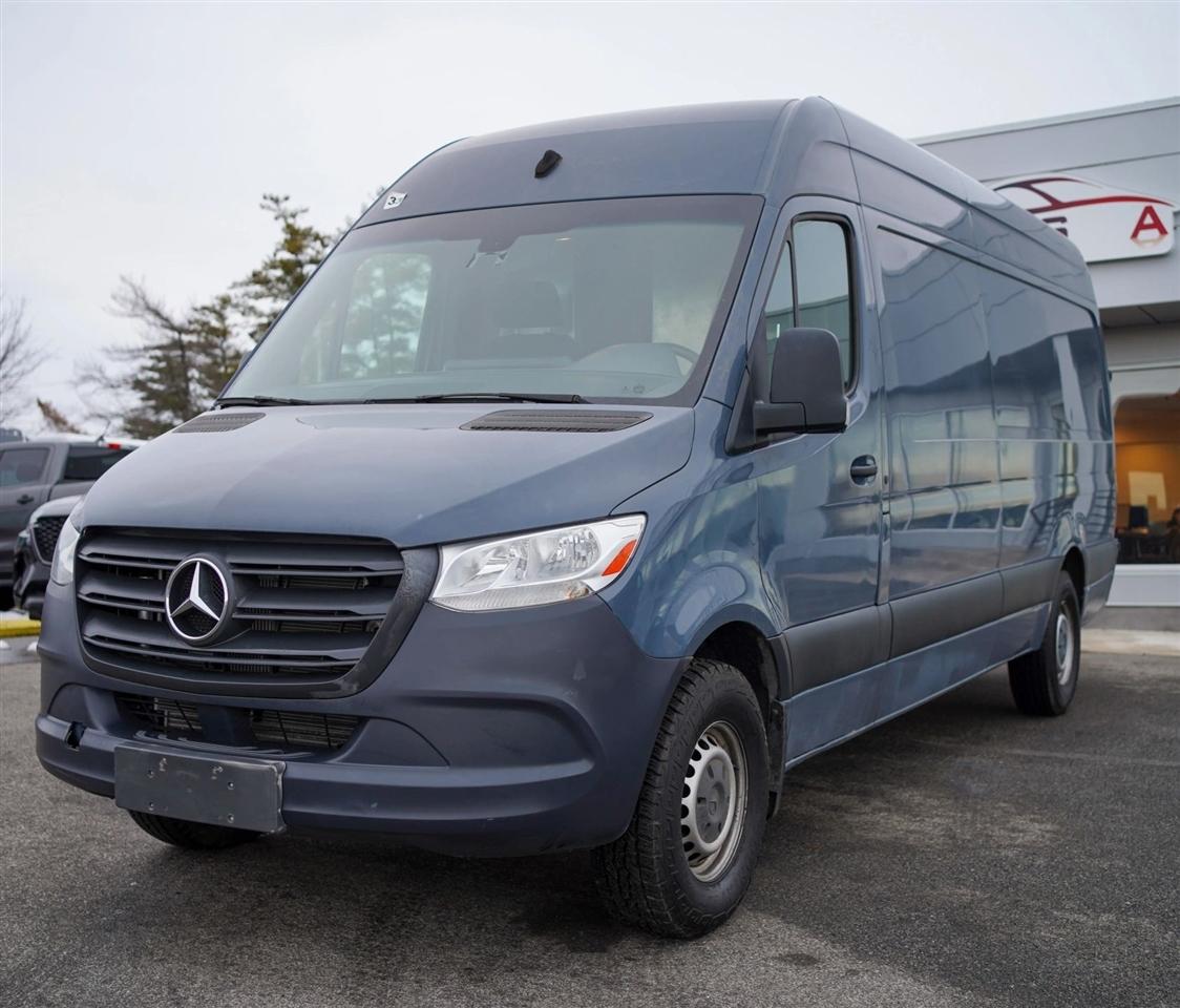 Mercedes-Benz Sprinter 3500 Wagon High Roof 170-in. WB 2019