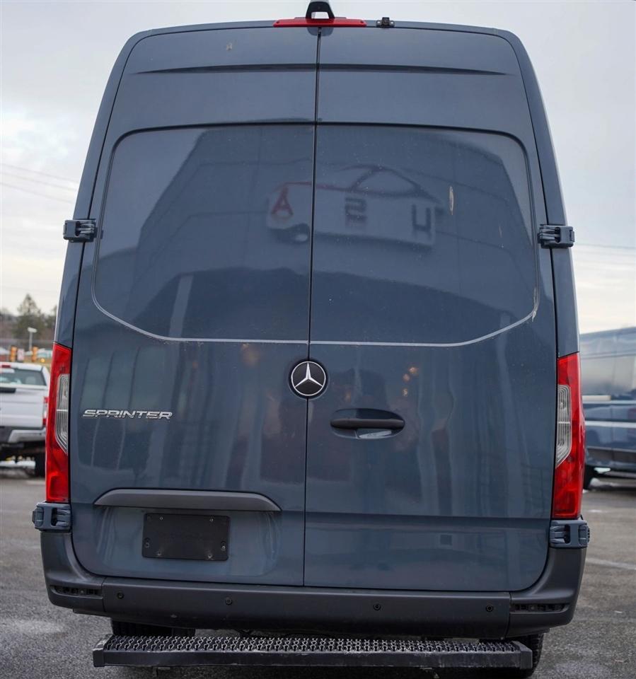 Mercedes-Benz Sprinter 3500 Wagon High Roof 170-in. WB 2019