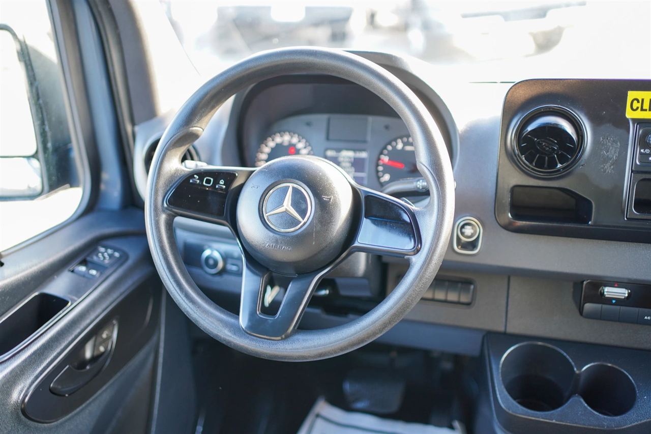 Mercedes-Benz Sprinter 3500 Wagon High Roof 170-in. WB 2019