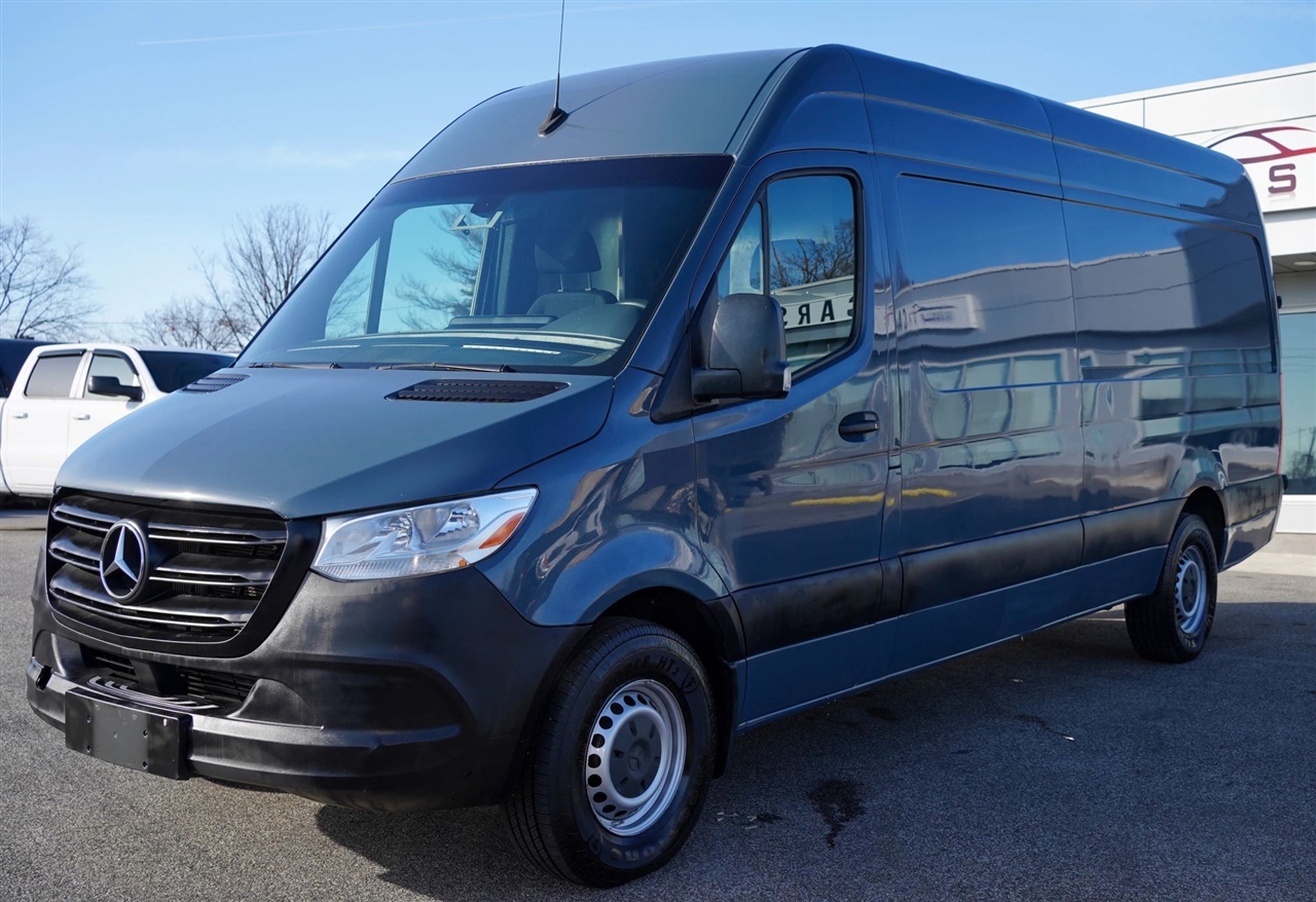 Mercedes-Benz Sprinter 3500 Wagon High Roof 170-in. WB 2019
