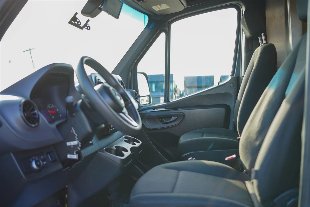 Mercedes-Benz Sprinter 3500 Wagon High Roof 170-in. WB 2019