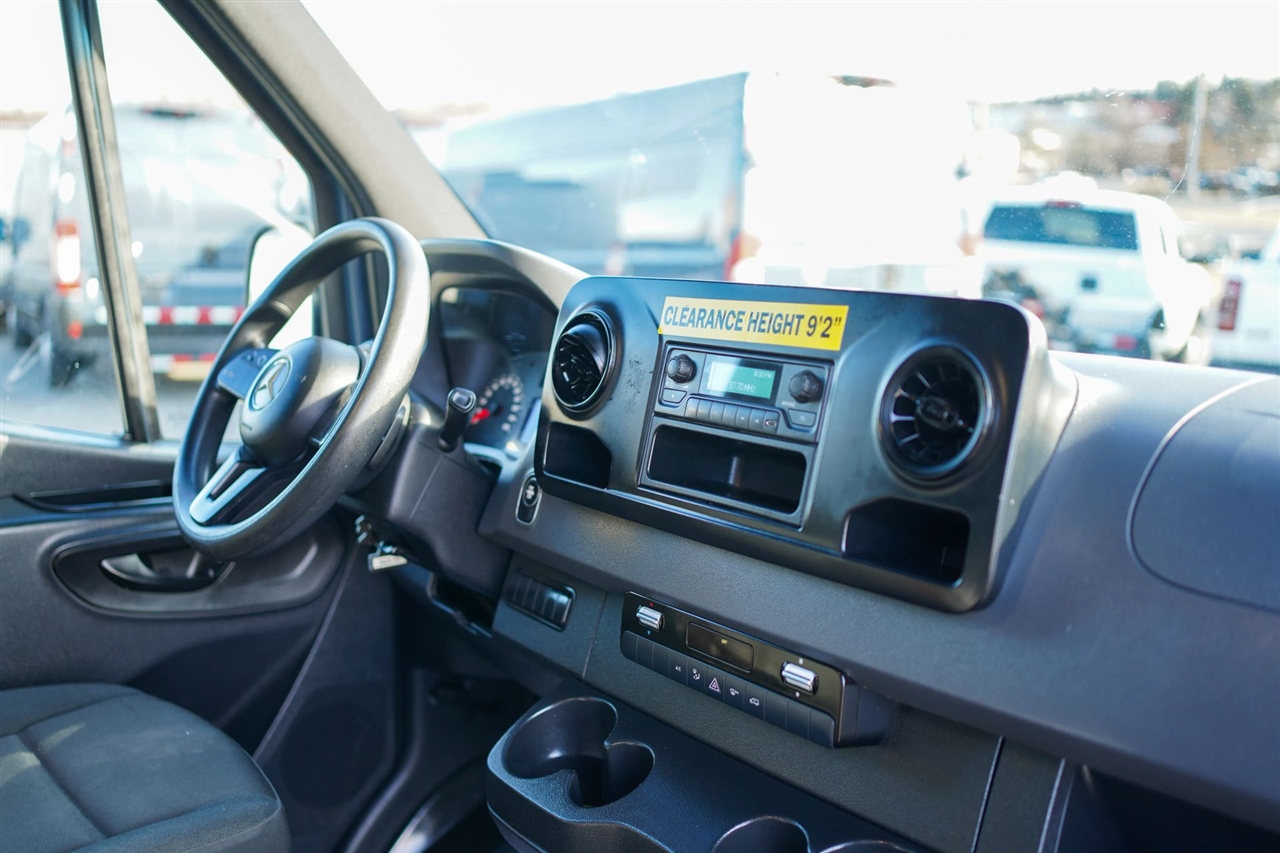 Mercedes-Benz Sprinter 3500 Wagon High Roof 170-in. WB 2019