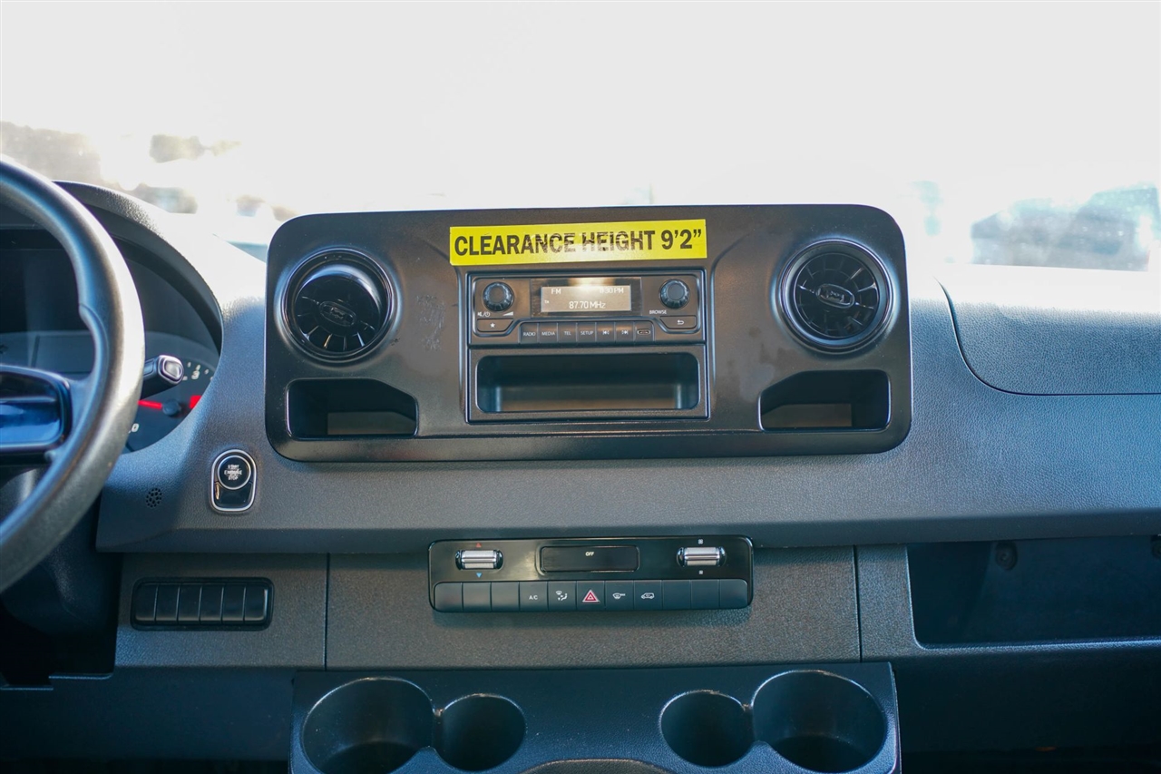 Mercedes-Benz Sprinter 3500 Wagon High Roof 170-in. WB 2019