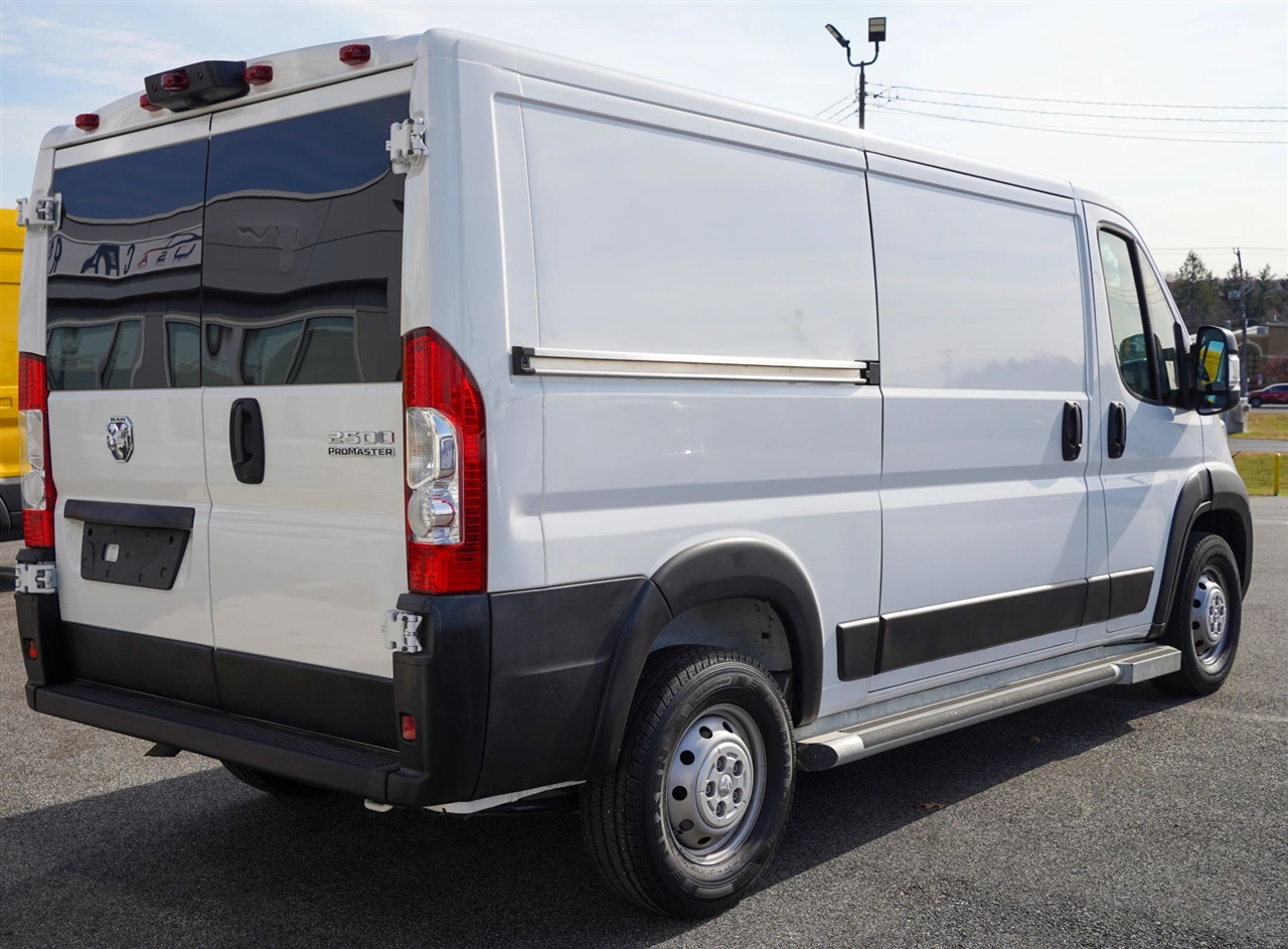RAM Promaster 2500 Low Roof 2023