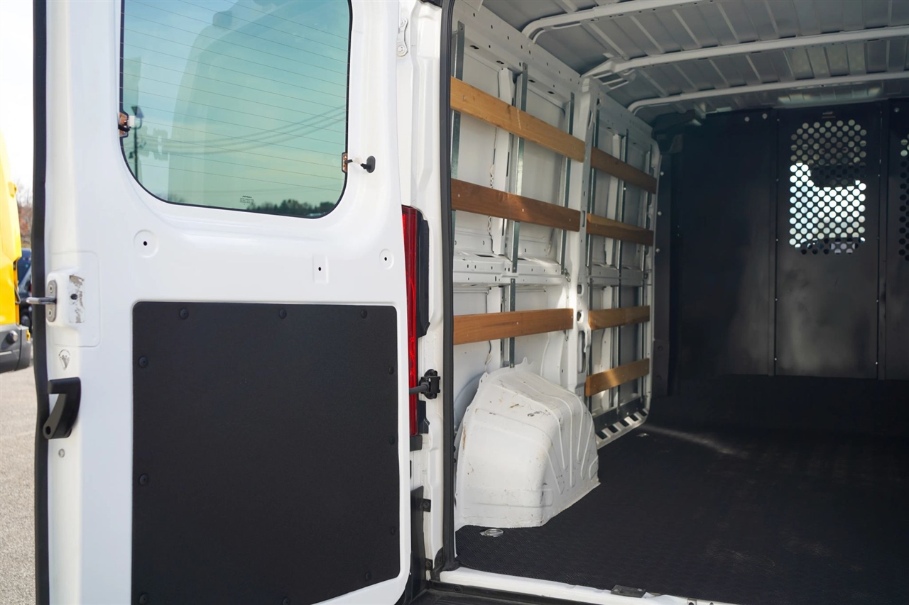 RAM Promaster 2500 Low Roof 2023