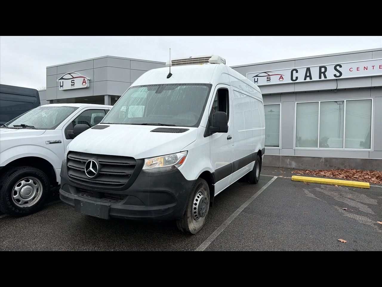 2019 Mercedes-Benz Sprinter Crew Van Base's photo