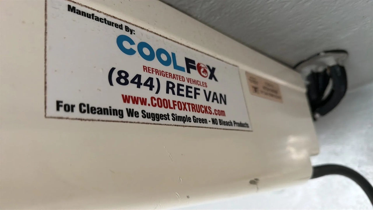 Mercedes-Benz Sprinter 3500 Wagon 144-in. WB 2019