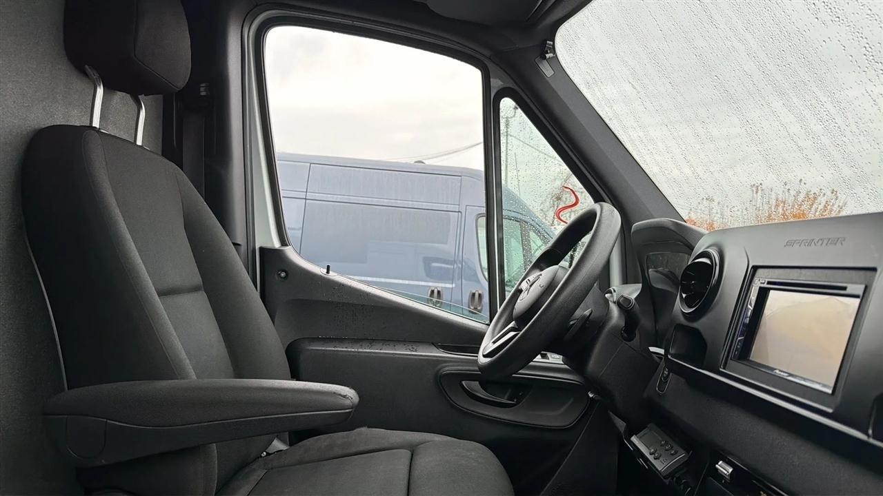 Mercedes-Benz Sprinter 3500 Wagon 144-in. WB 2019