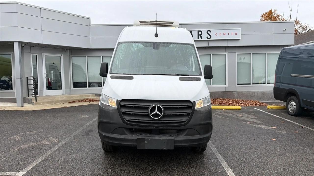 Mercedes-Benz Sprinter 3500 Wagon 144-in. WB 2019