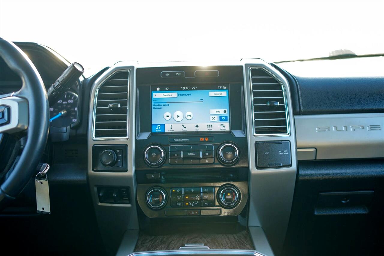 Ford F-350 SD Lariat Crew Cab Long Bed DRW 4WD 2017