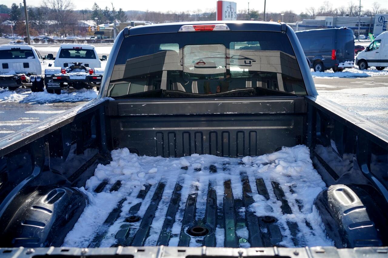 Ford F-350 SD Lariat Crew Cab Long Bed DRW 4WD 2017