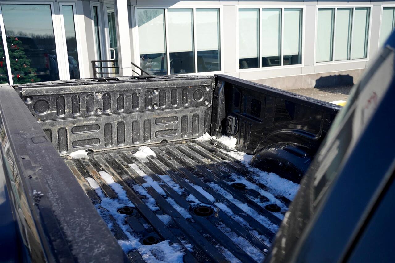 Ford F-350 SD Lariat Crew Cab Long Bed DRW 4WD 2017