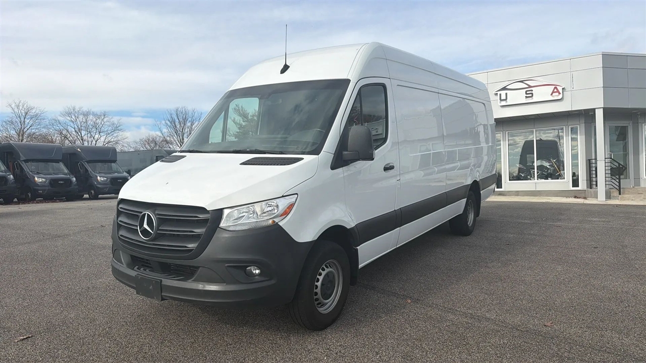 Mercedes-Benz Sprinter 3500 170-in. WB 2021