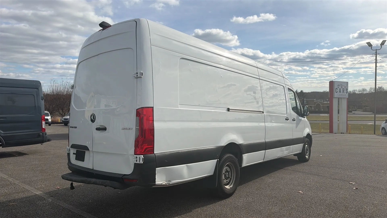 Mercedes-Benz Sprinter 3500 170-in. WB 2021
