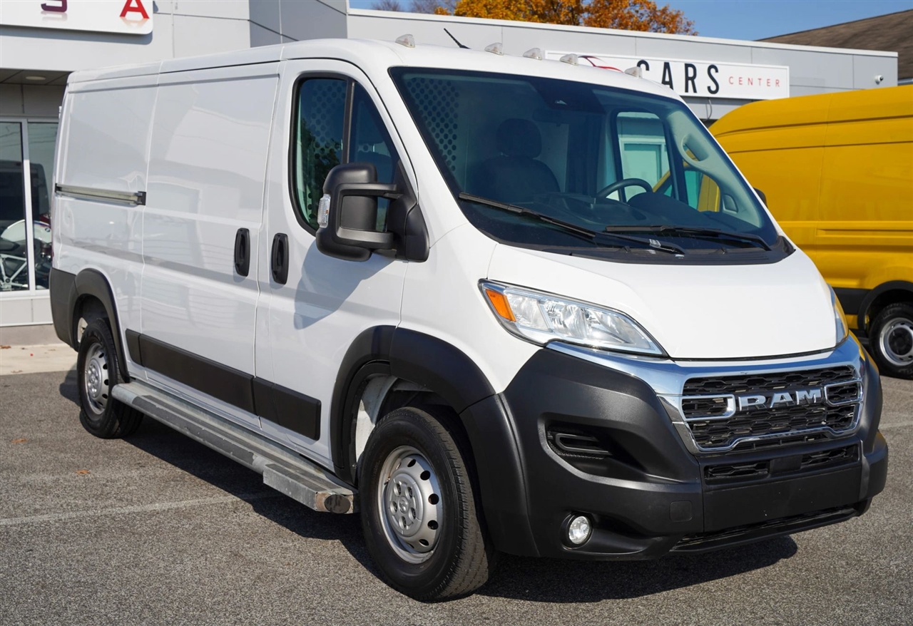 RAM Promaster 2500 Low Roof 2023