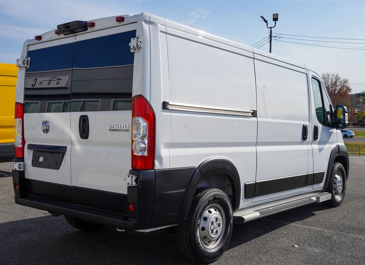 RAM Promaster 2500 Low Roof 2023