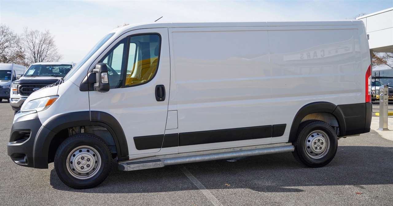 RAM Promaster 2500 Low Roof 2023