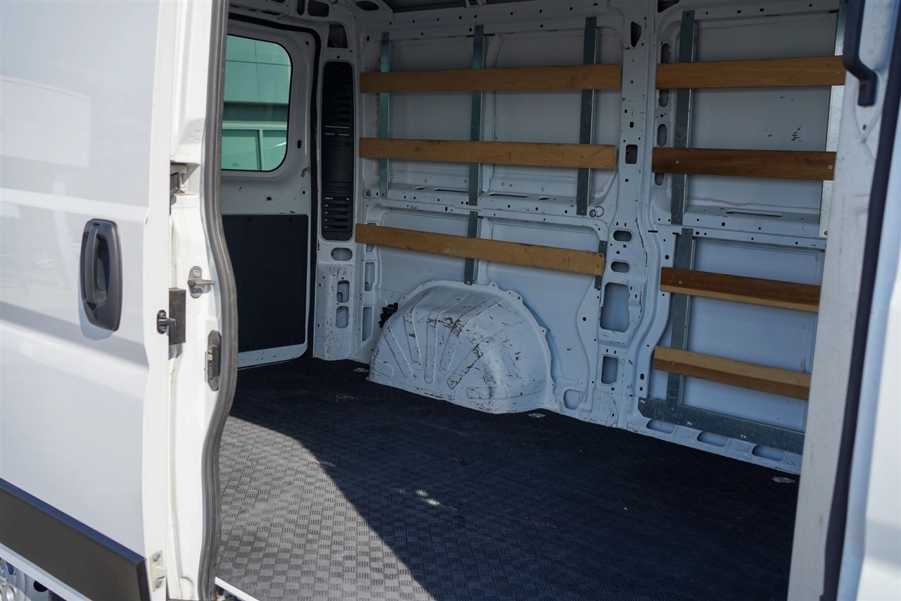 RAM Promaster 2500 Low Roof 2023