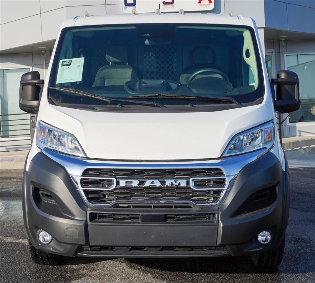 RAM Promaster 2500 Low Roof 2023