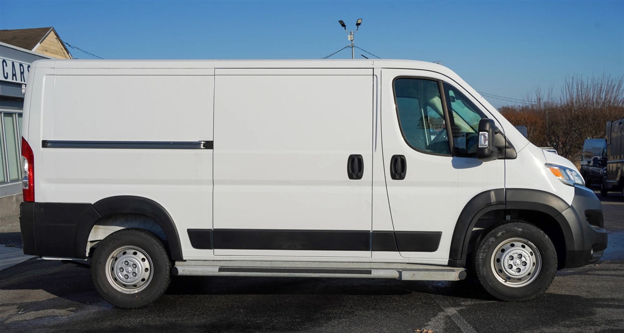 RAM Promaster 2500 Low Roof 2023