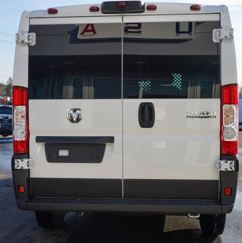 RAM Promaster 2500 Low Roof 2023