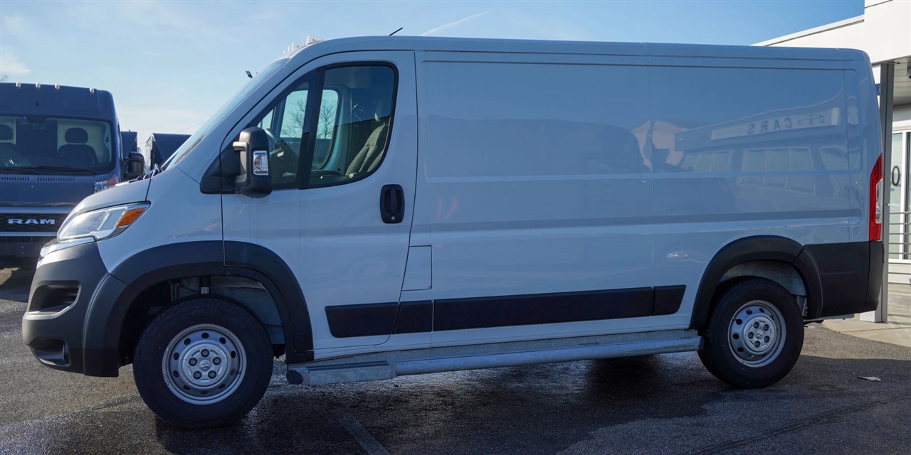 RAM Promaster 2500 Low Roof 2023