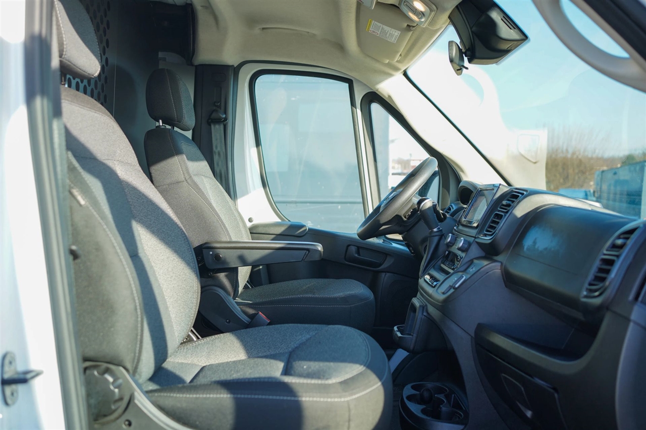 RAM Promaster 2500 Low Roof 2023