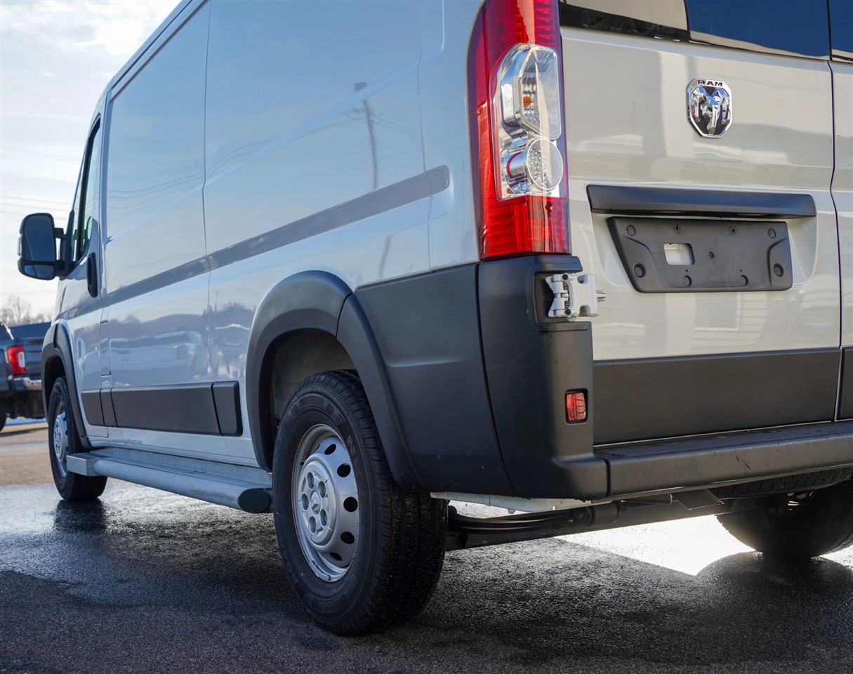 RAM Promaster 2500 Low Roof 2023