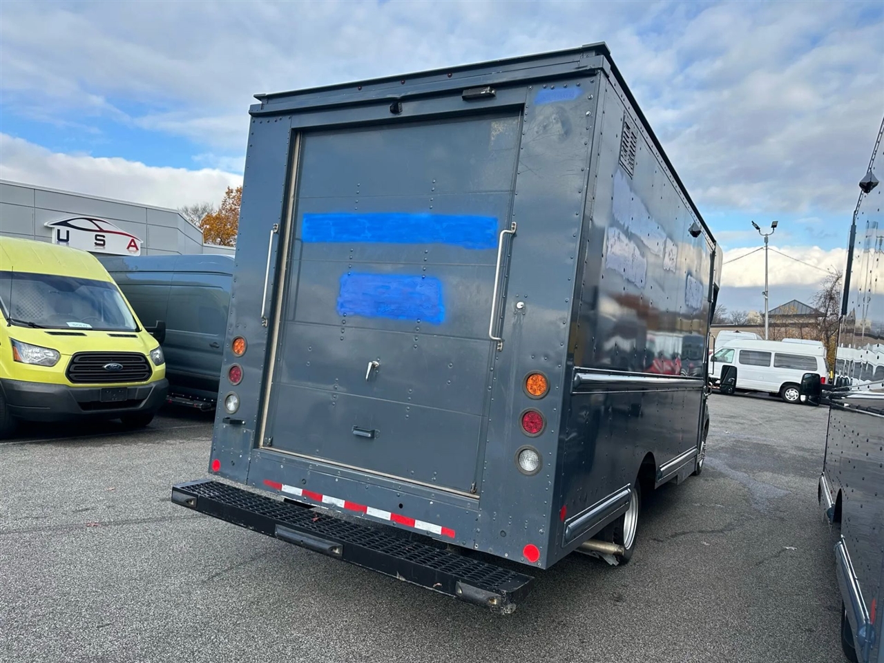 Ford Transit T-350 HD DRW 2021