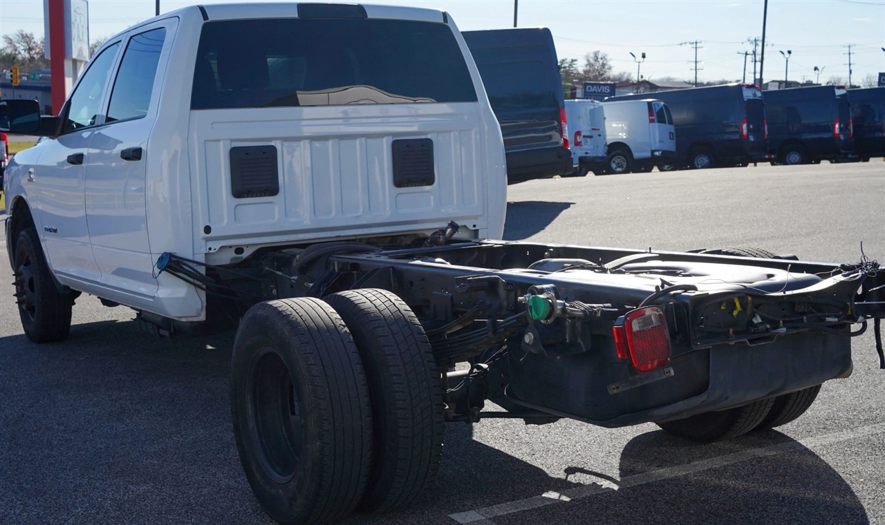 RAM 3500 Crew Cab 4WD DRW 2022