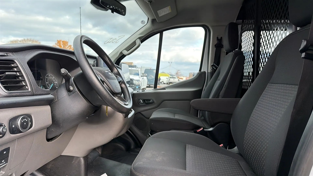 Ford Transit 250 Van 2023