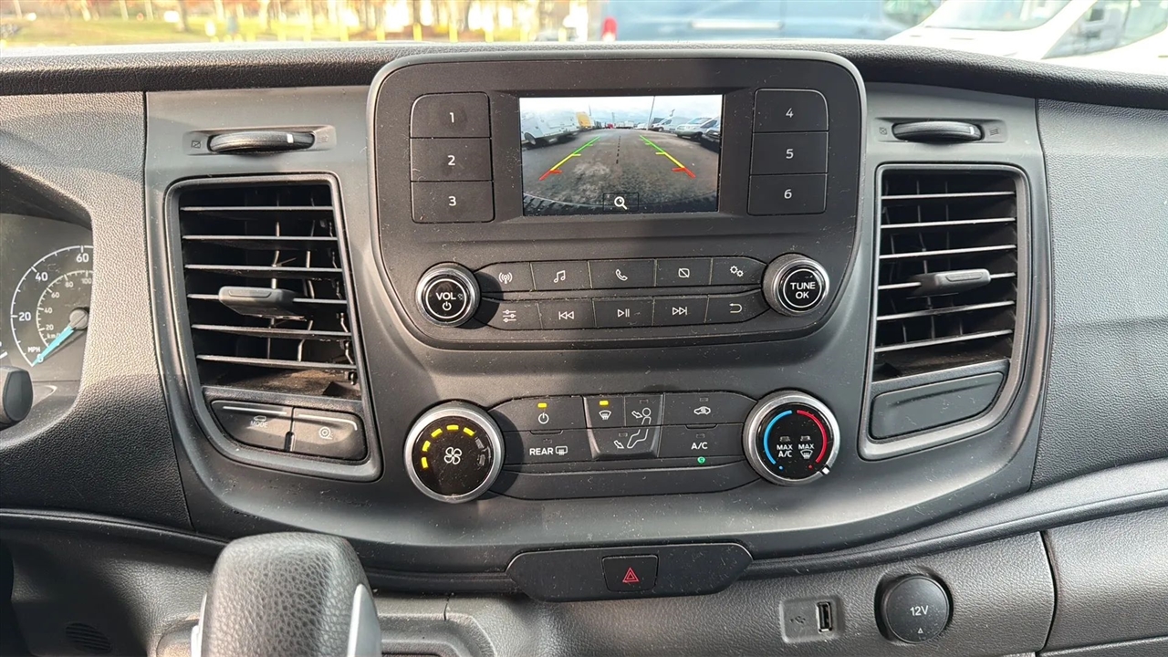 Ford Transit 250 Van 2023