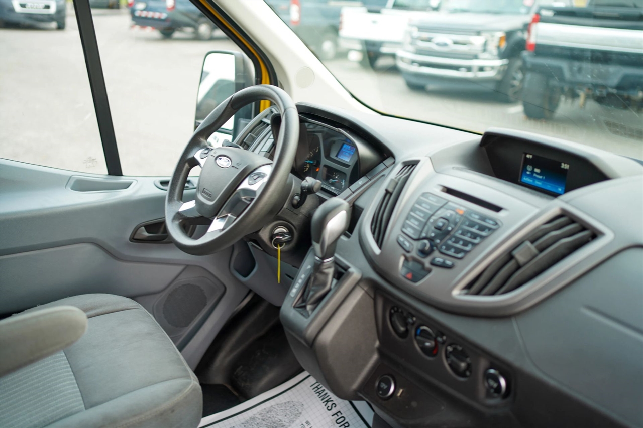 Ford Transit 250 Van High Roof w/Sliding Pass. 148-in. WB EL 2019