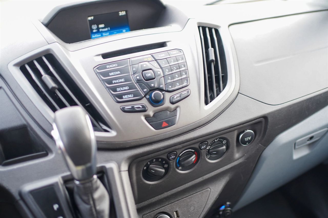 Ford Transit 250 Van High Roof w/Sliding Pass. 148-in. WB EL 2019