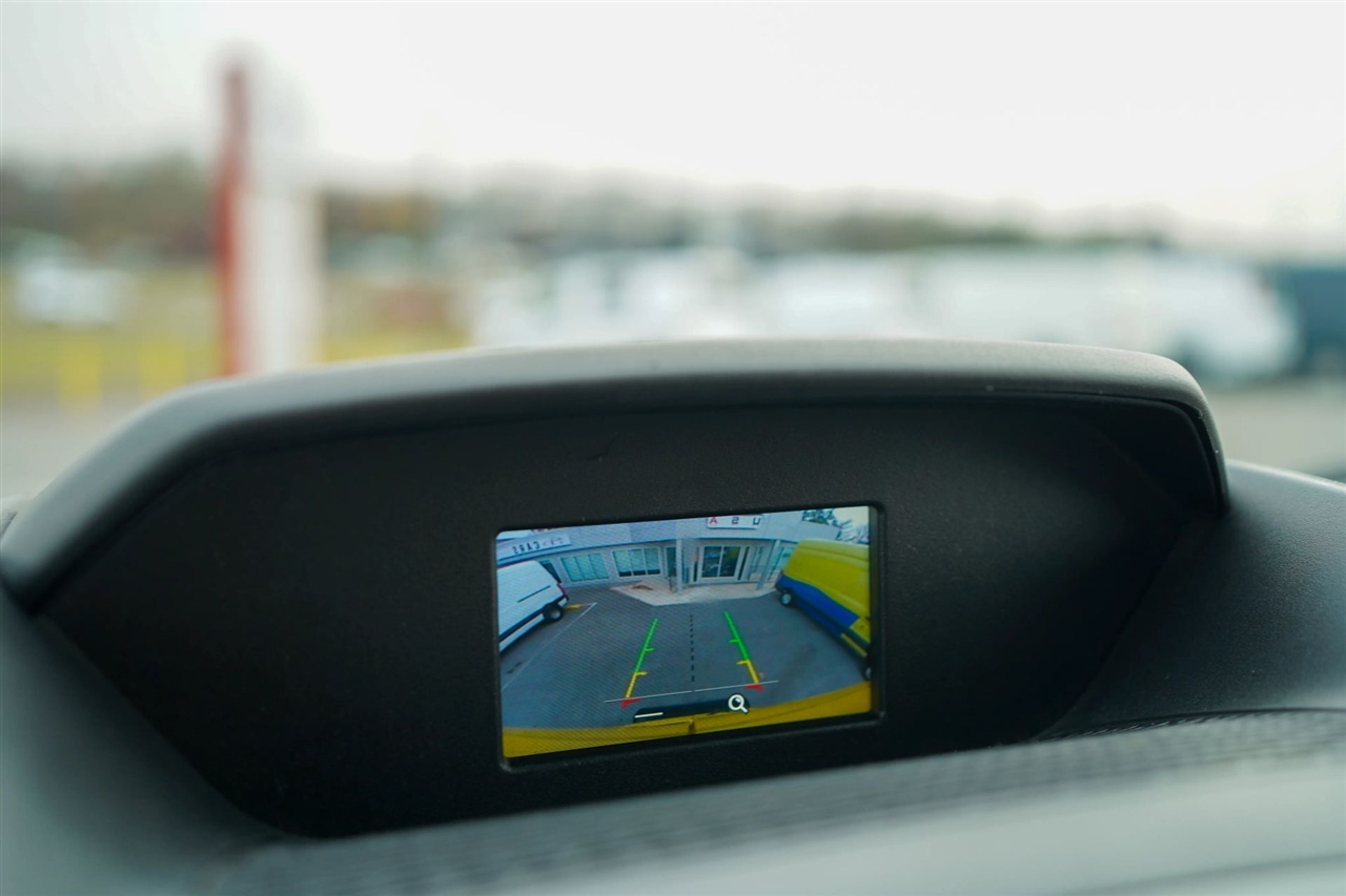 Ford Transit 250 Van High Roof w/Sliding Pass. 148-in. WB EL 2019