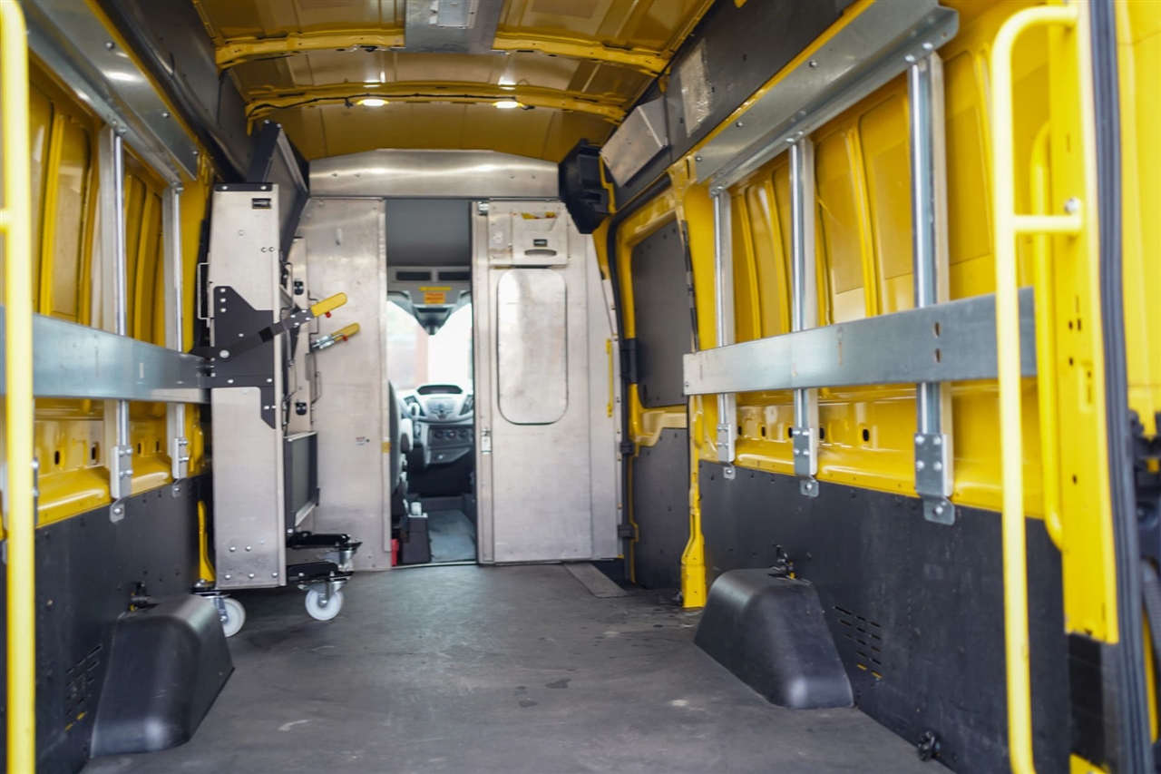 Ford Transit 250 Van High Roof w/Sliding Pass. 148-in. WB EL 2019