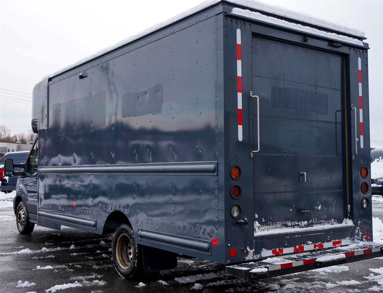 Ford Transit T-350 HD DRW 2021