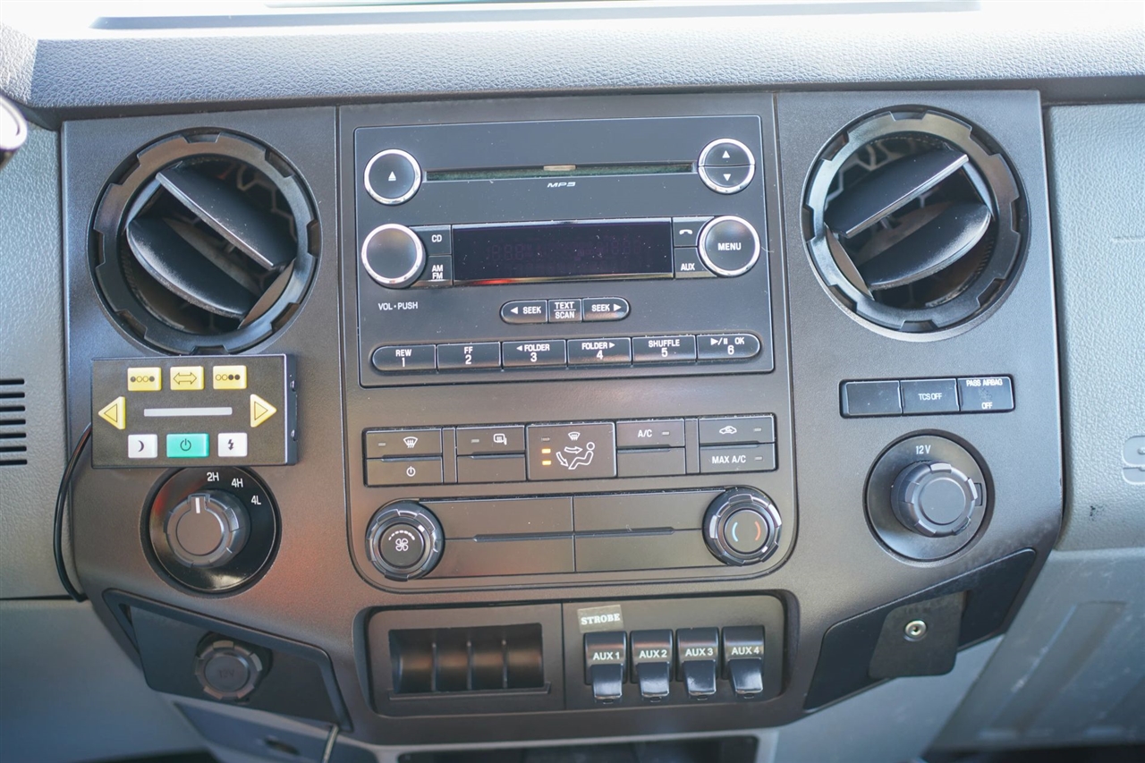 Ford F-450 SD Regular Cab DRW 4WD 2016