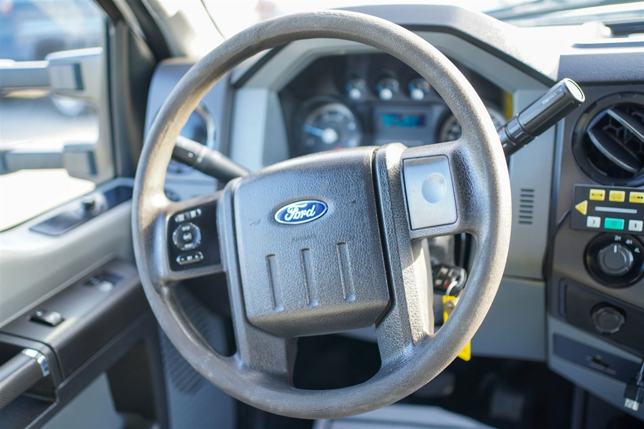 Ford F-450 SD Regular Cab DRW 4WD 2016