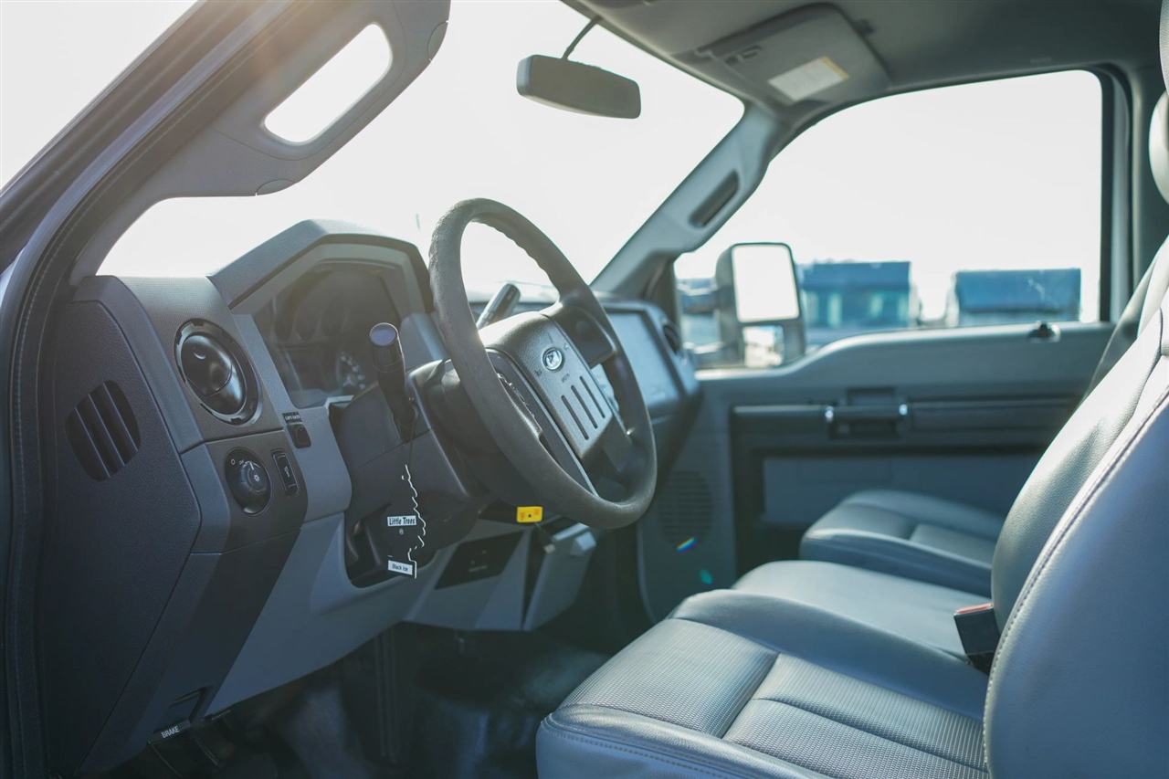 Ford F-450 SD Regular Cab DRW 4WD 2016