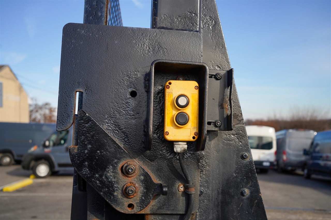 Ford F-450 SD Regular Cab DRW 4WD 2016