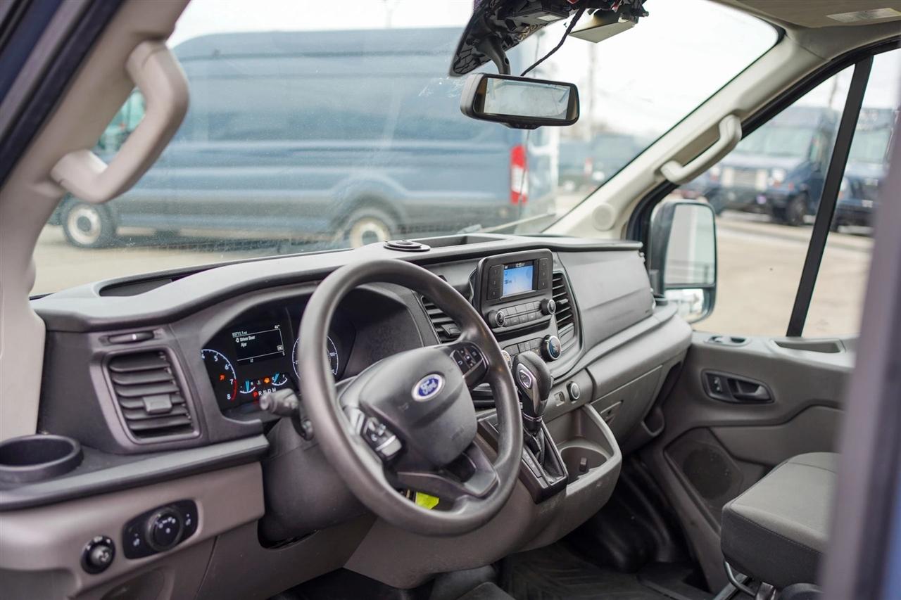 Ford Transit 250 Van High Roof w/Sliding Pass. 148-in. WB EL 2020