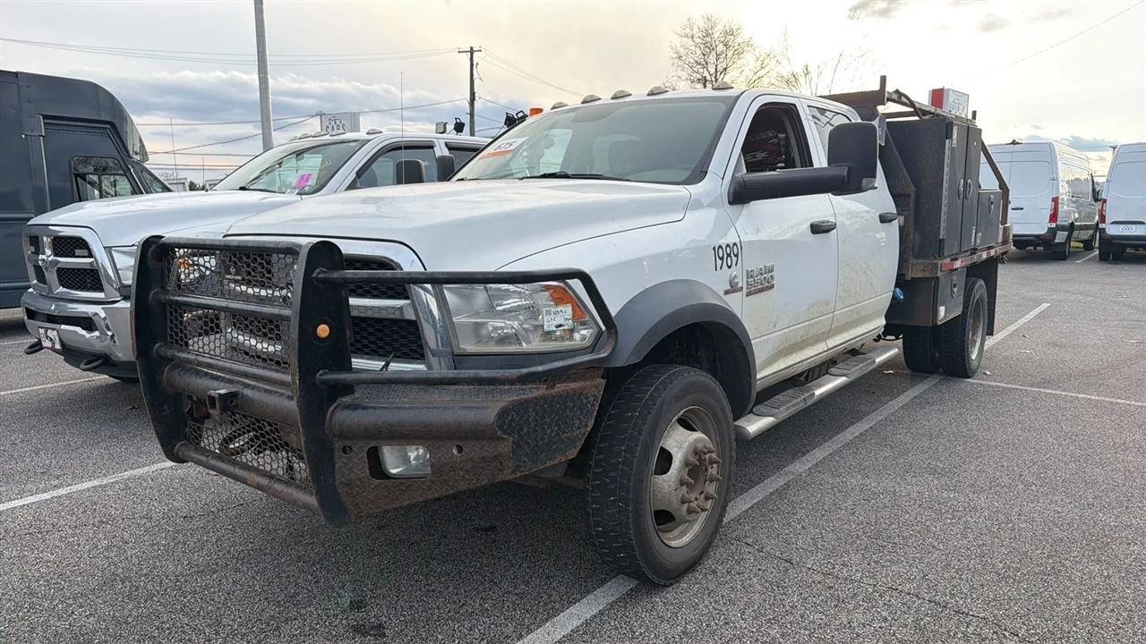 RAM 5500 Crew Cab SWB 4WD DRW 2017