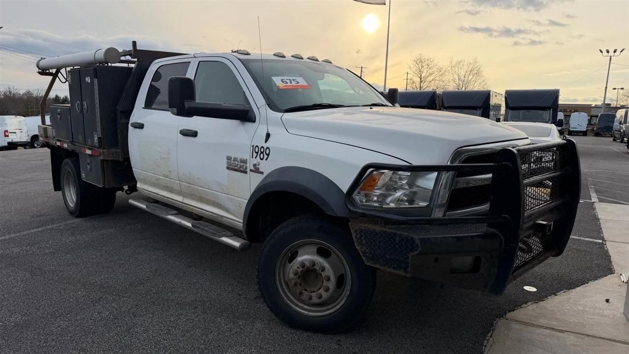 RAM 5500 Crew Cab SWB 4WD DRW 2017