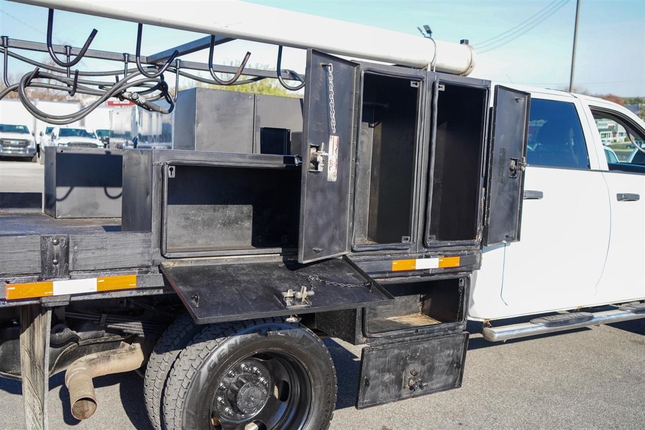 RAM 5500 Crew Cab SWB 4WD DRW 2017