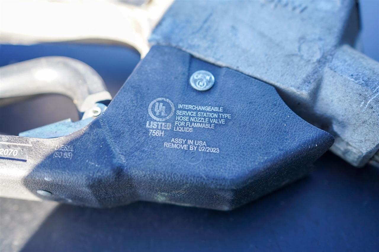 RAM 5500 Crew Cab SWB 4WD DRW 2017