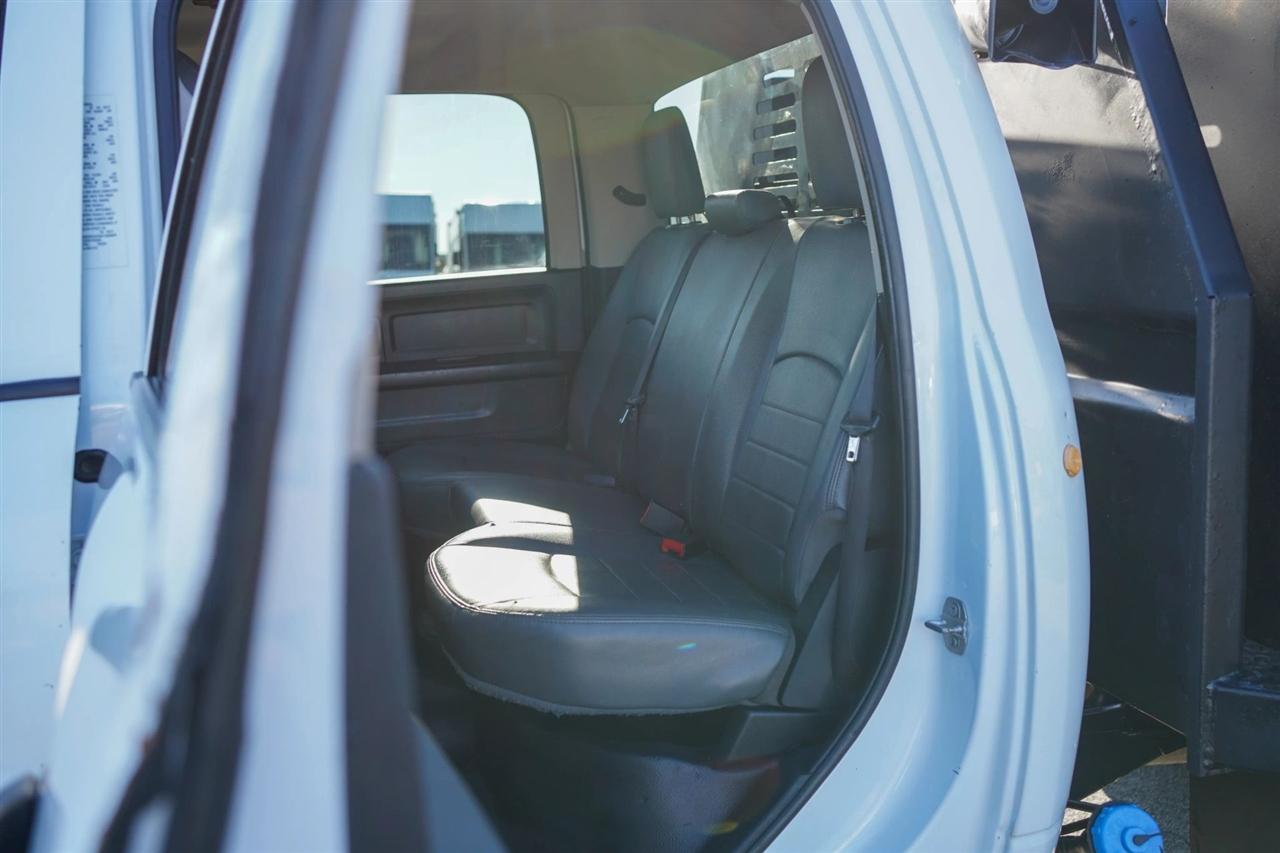 RAM 5500 Crew Cab SWB 4WD DRW 2017